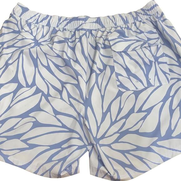 Vineyard Vines 7" Printed Chappy‎ Swim Trunks SZ 2XB Shorts - Picture 2 of 12
